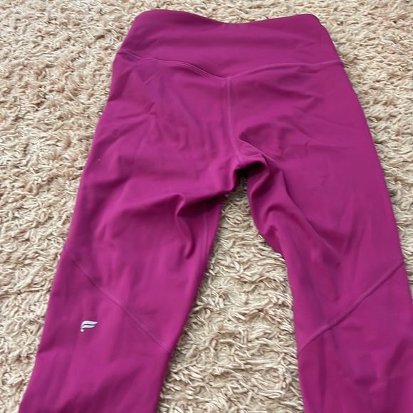 fabletics small pink leggings - Picture 3 of 4